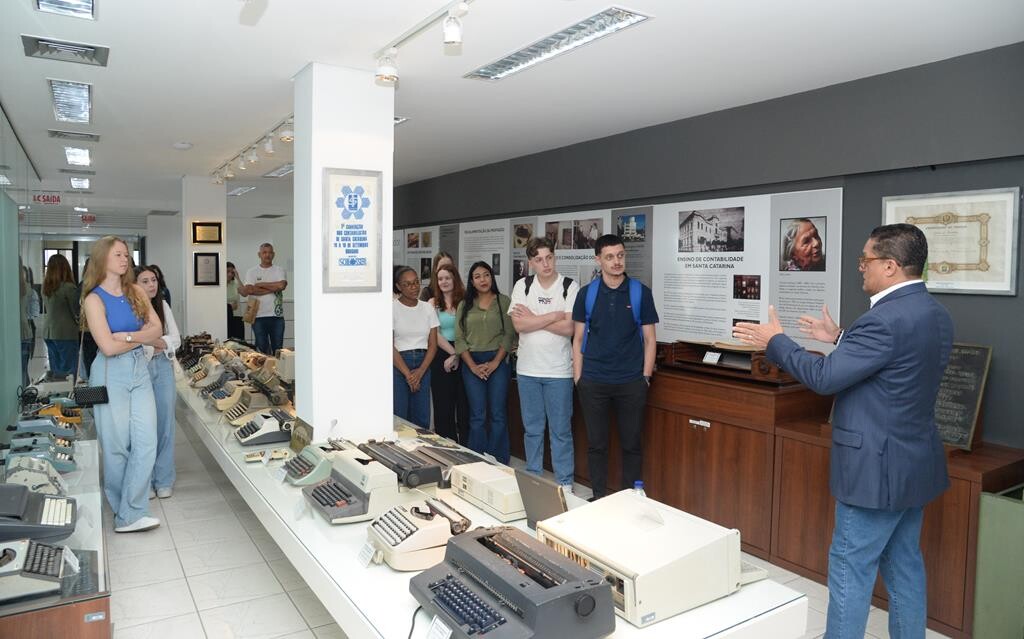 DSC_1588 (Copy).JPG