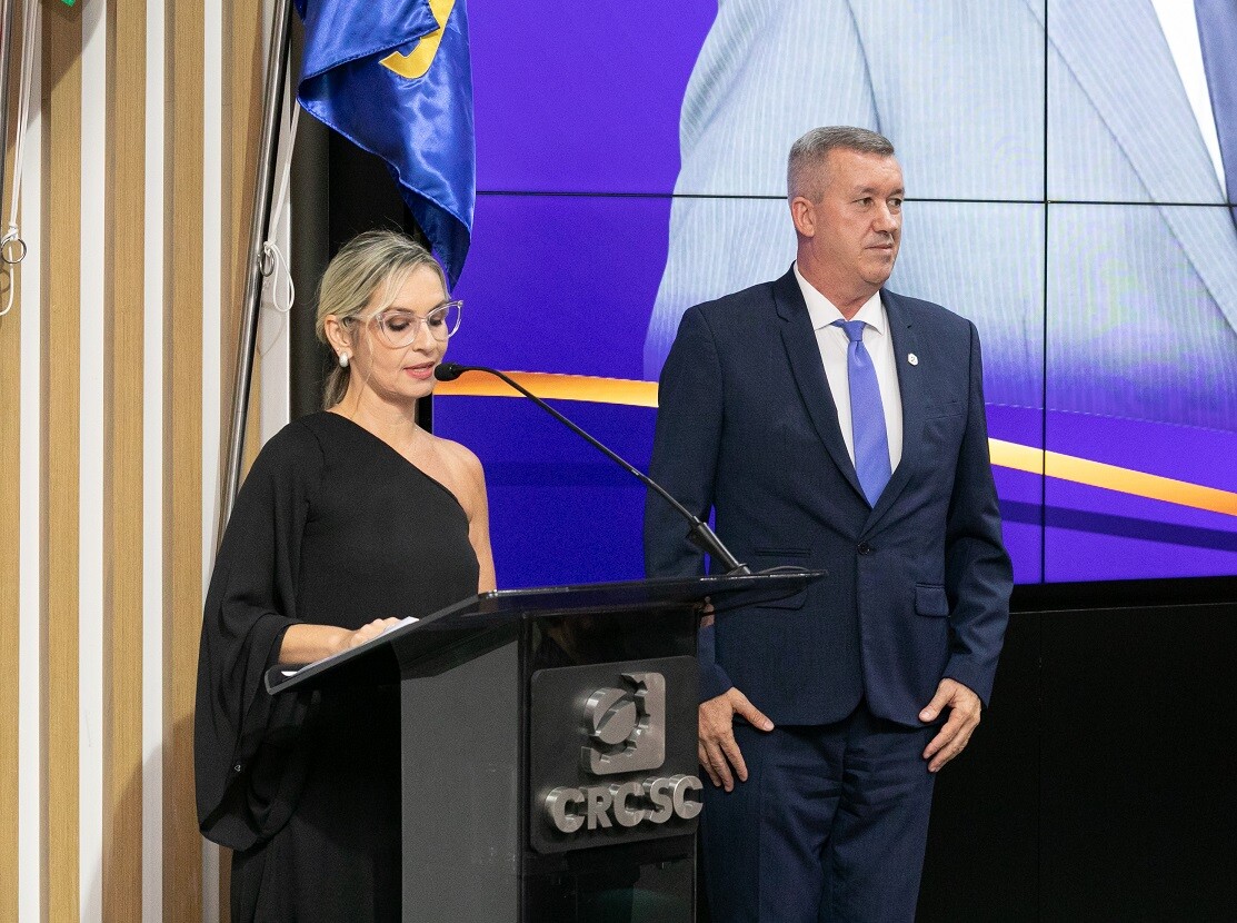 GUTO5768.jpg