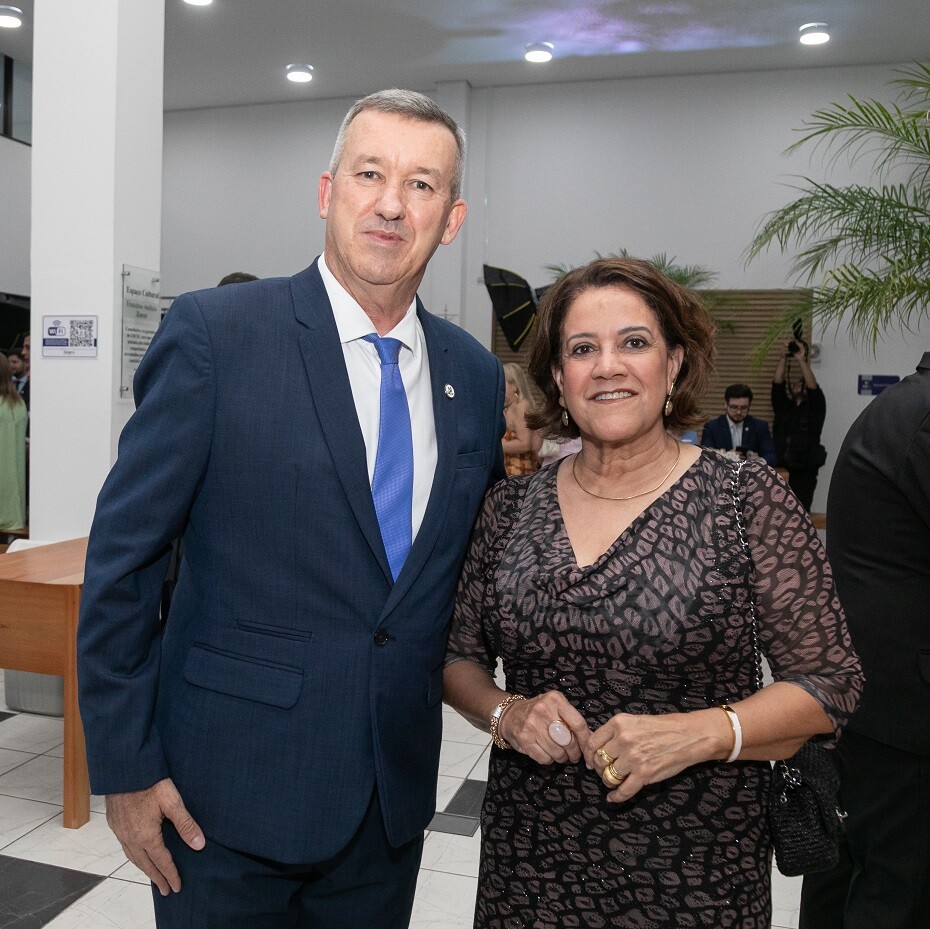 GUTO0062.jpg