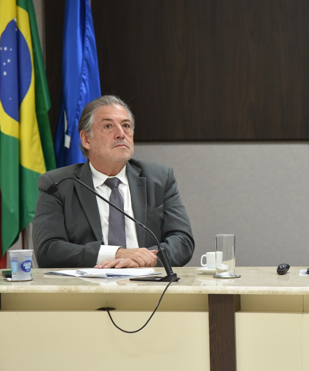 maior_3g9OHf3RSxdno8sIgYplapory_BizVYE.jpg