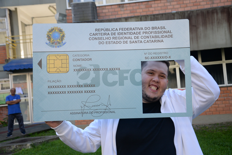 maior_-pherMVATDFFSyc10gk6zmNpBSJFTCMT.bmp
