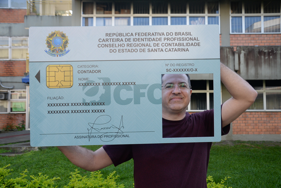 maior_AjEJjL3f1ZKYvKBEB_yiuv6mS0kAFXqA.bmp