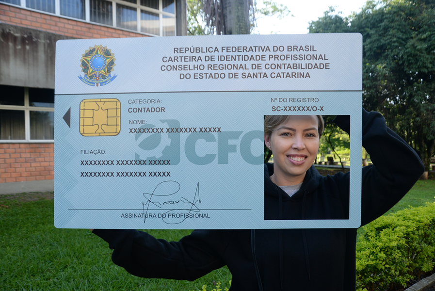 maior_oxBd8KJbenZG6JLCs02BS8syEcUgJJjC.bmp