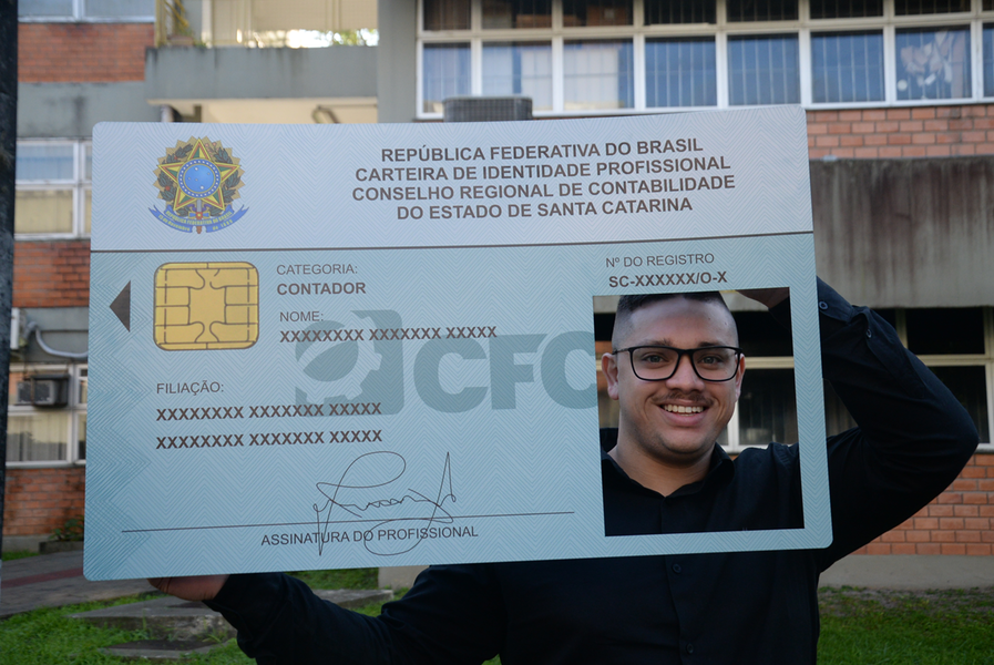 maior_CGGuf6HTM2khT6u10H3KkSdEtNaiMSFM.bmp