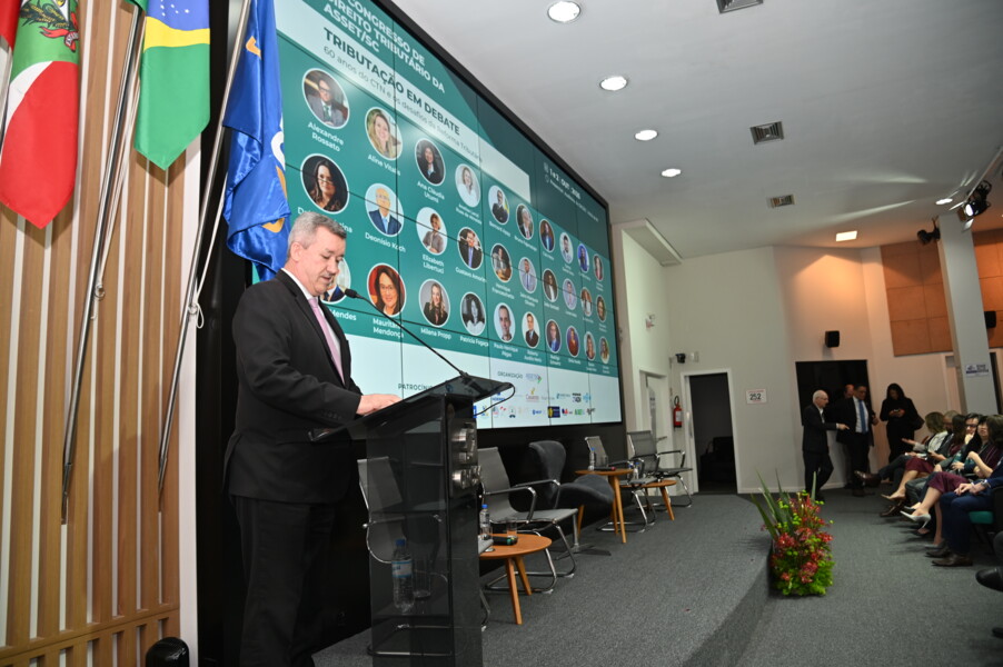 crcsc-recebe-viii-congresso-de-direito-tributario-da-assetsc-e-debate-os-desafios-da-reforma-tributaria